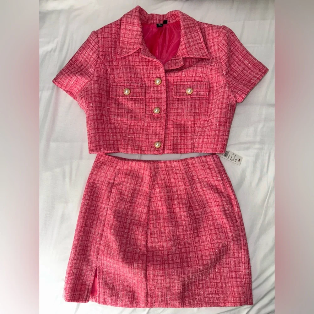 Chic Tweed Pink Skirt Set - Picture 1 of 8